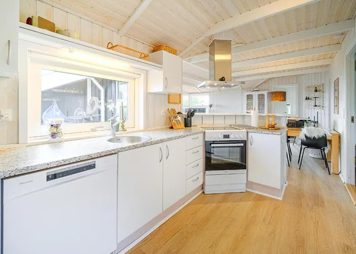 Oluf Ravnsvej Semesterbostad Binderup Strand